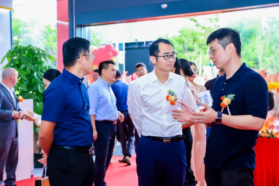 中惠创智董事长李凌瀚博士与汉阳科技正式签署深化战略合作协议